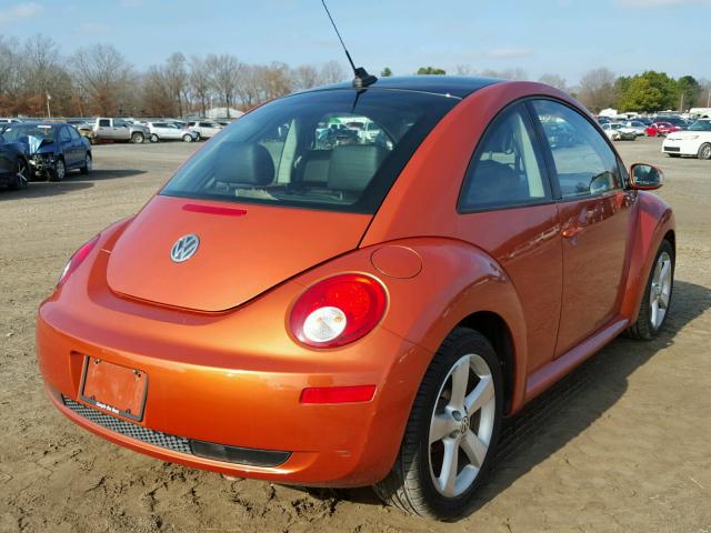 3VWRW3AG1AM035838 - 2010 VOLKSWAGEN NEW BEETLE ORANGE photo 4