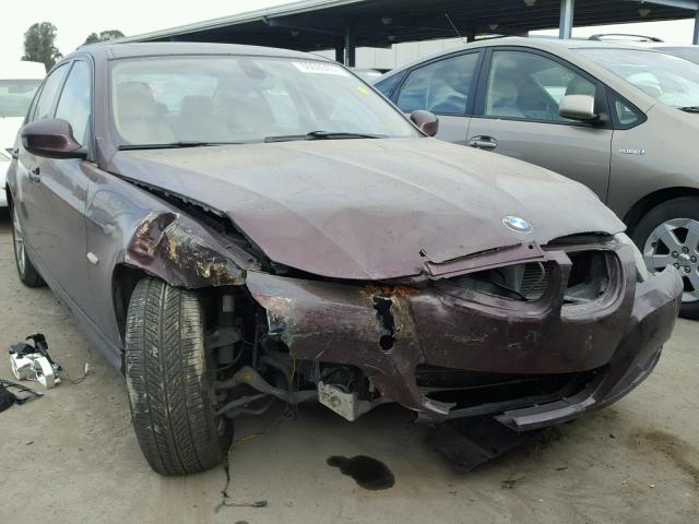 WBAPH7G53ANM54164 - 2010 BMW 328 I MAROON photo 1