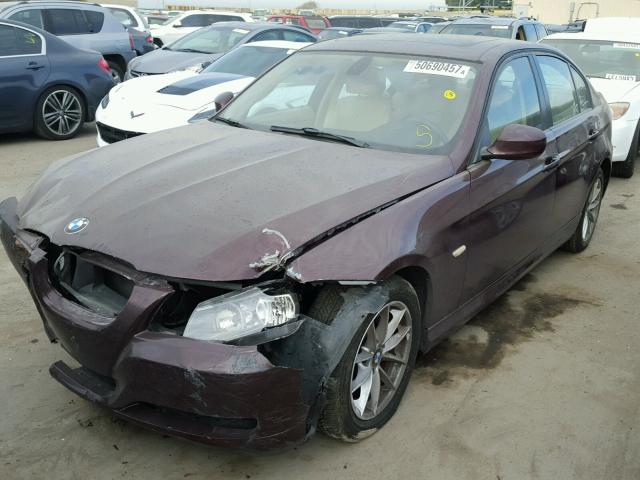 WBAPH7G53ANM54164 - 2010 BMW 328 I MAROON photo 2