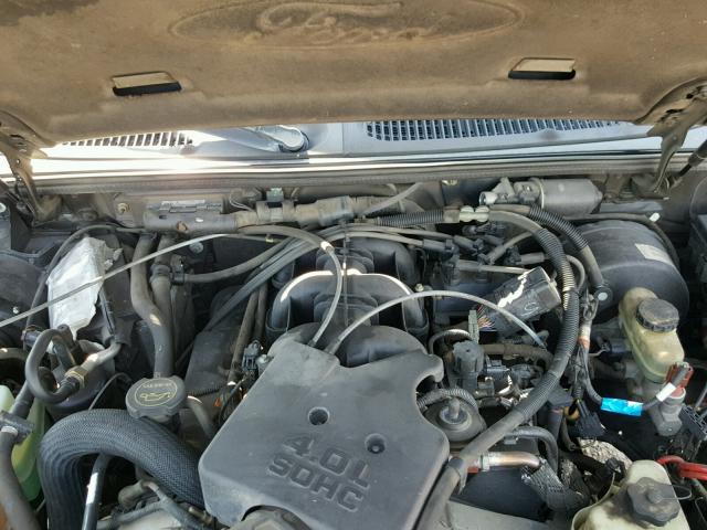 1FMZU67E52UD40753 - 2002 FORD EXPLORER S 黑色 照片 7