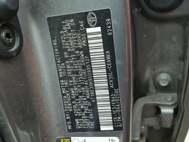 4T1BE30K95U995127 - 2005 TOYOTA CAMRY LE GRAY photo 10