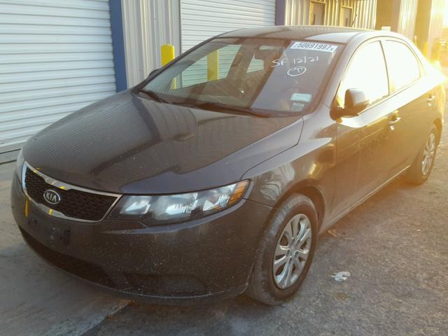 KNAFU4A2XB5440333 - 2011 KIA FORTE EX GRAY photo 2