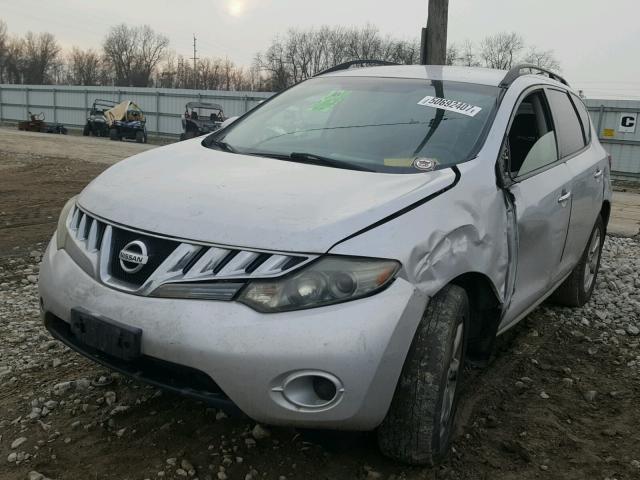 JN8AZ18WX9W201525 - 2009 NISSAN MURANO S SILVER photo 2