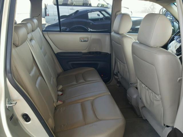 JTEGF21A830102680 - 2003 TOYOTA HIGHLANDER GOLD photo 6