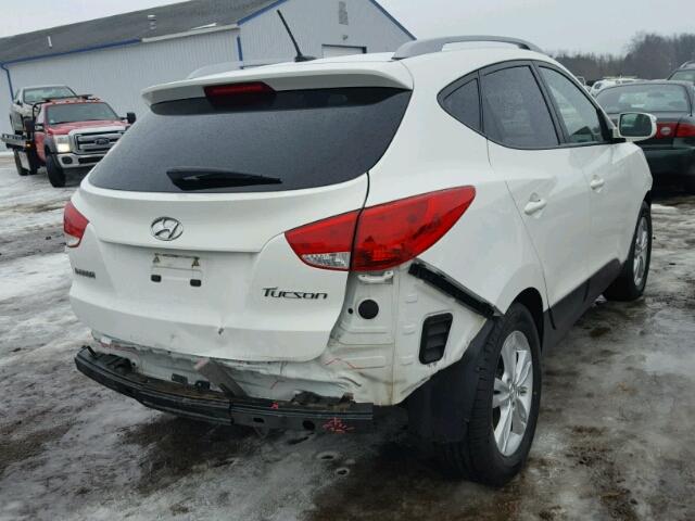 KM8JU3AC7DU660436 - 2013 HYUNDAI TUCSON GLS WHITE photo 4