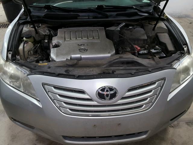 4T1BK46K07U546752 - 2007 TOYOTA CAMRY NEW SILVER photo 7