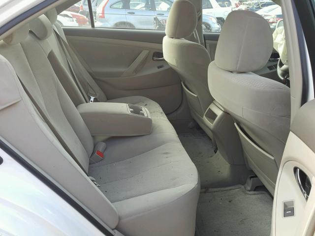 4T4BF3EK8AR073907 - 2010 TOYOTA CAMRY BASE WHITE photo 6