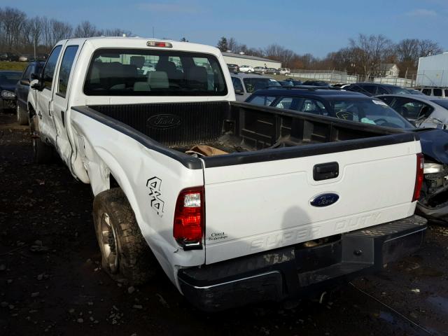 1FT8W3BT4GEC55693 - 2016 FORD F350 SUPER WHITE photo 3