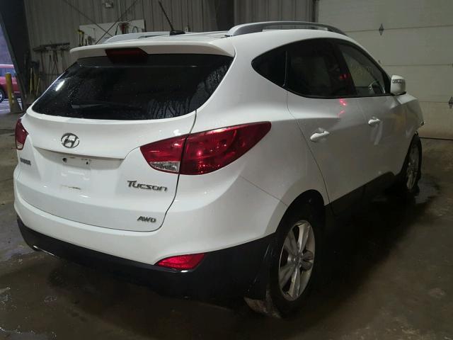 KM8JUCAC9CU370097 - 2012 HYUNDAI TUCSON GLS WHITE photo 4