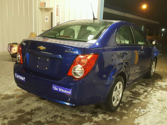1G1JA5SH2E4166594 - 2014 CHEVROLET SONIC LS 蓝色 照片 4