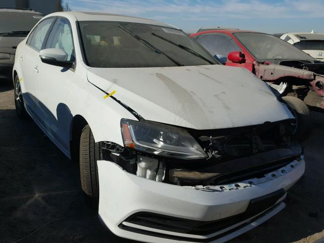 3VWDB7AJ3HM209248 - 2017 VOLKSWAGEN JETTA SE WHITE photo 1