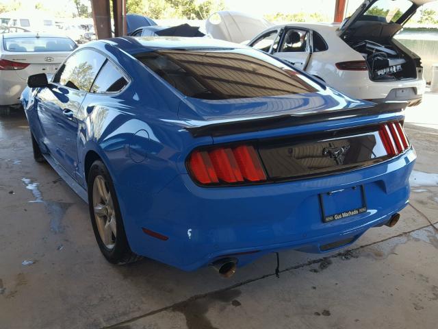 1FA6P8AM4H5236693 - 2017 FORD MUSTANG BLUE photo 3