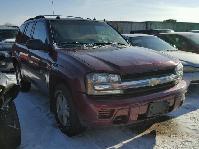 1GNDT13S452277748 - 2005 CHEVROLET TRAILBLAZE MAROON photo 1