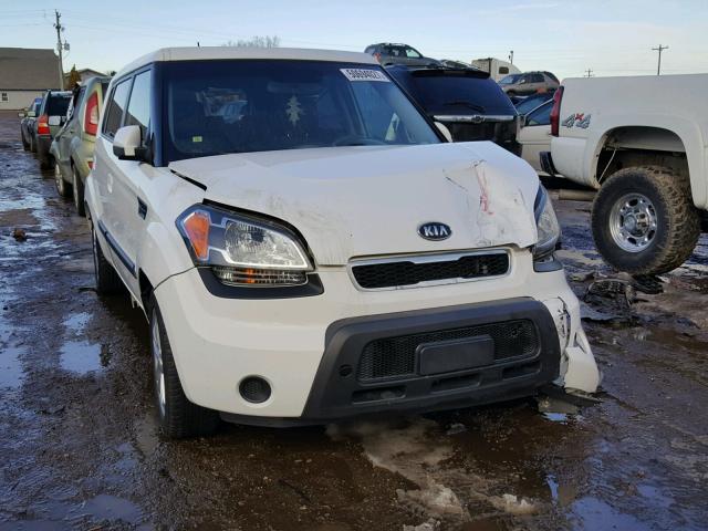 KNDJT2A29A7176786 - 2010 KIA SOUL + WHITE photo 1