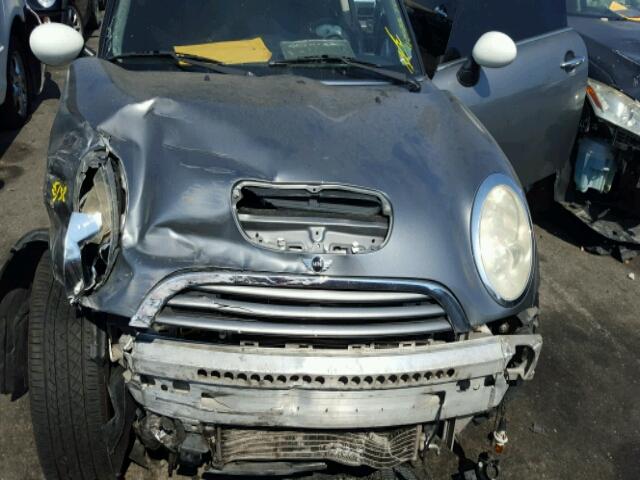 WMWRE33535TG98448 - 2005 MINI COOPER S GRAY photo 7