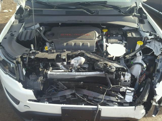 3C4NJDAB2HT668052 - 2017 JEEP COMPASS SP WHITE photo 7