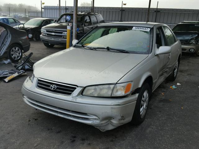 4T1BF22K6YU111752 - 2000 TOYOTA CAMRY LE SILVER photo 2