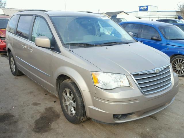 2A8HR54169R592248 - 2009 CHRYSLER TOWN & COU GOLD photo 1