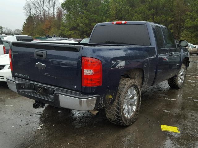 1GCRKSE30BZ280548 - 2011 CHEVROLET SILVERADO BLUE photo 4