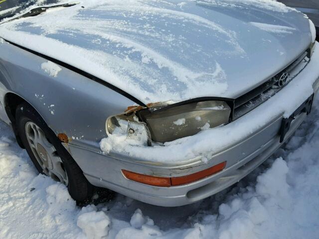 JT2VK13E5P0144319 - 1993 TOYOTA CAMRY XLE SILVER photo 9