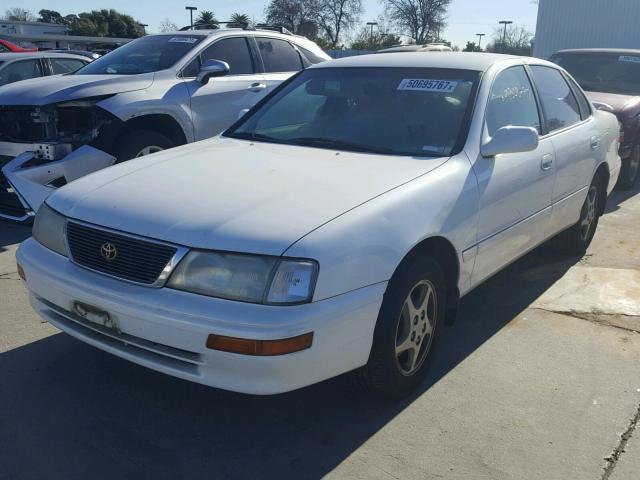 4T1BF12B5VU179904 - 1997 TOYOTA AVALON XL WHITE photo 2