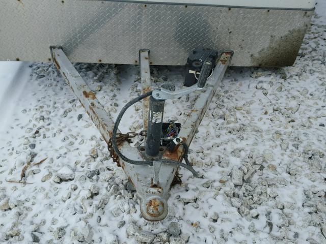 1W4200G2X58005191 - 2005 WELLS CARGO ENCLSDTRLR WHITE photo 7