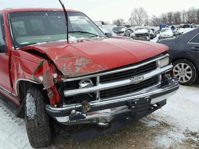 1GNEK13R9WJ300310 - 1998 CHEVROLET TAHOE K150 RED photo 9