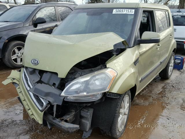 KNDJT2A67C7361067 - 2012 KIA SOUL + GREEN photo 2