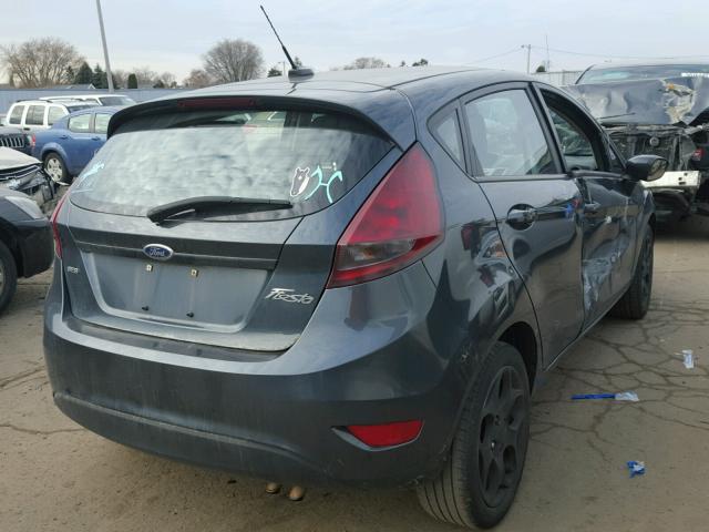 3FADP4FJ9BM216312 - 2011 FORD FIESTA SES GRAY photo 4