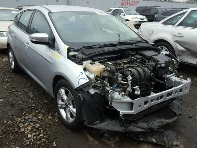 1FADP3K25EL258801 - 2014 FORD FOCUS SE SILVER photo 1