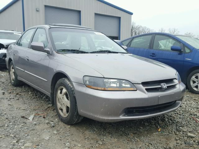 1HGCG5661YA139708 - 2000 HONDA ACCORD EX GRAY photo 1