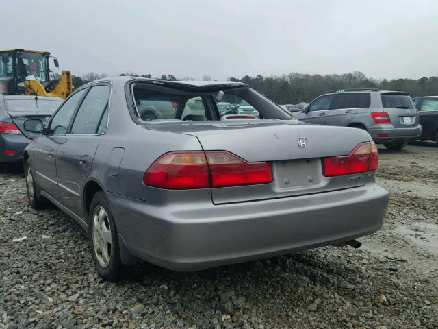 1HGCG5661YA139708 - 2000 HONDA ACCORD EX GRAY photo 3