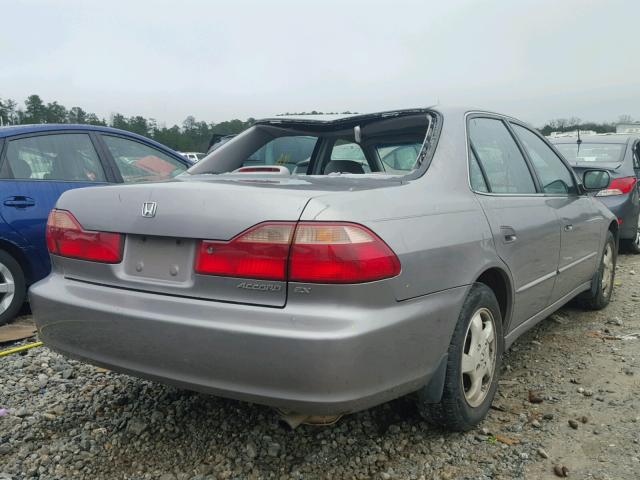 1HGCG5661YA139708 - 2000 HONDA ACCORD EX GRAY photo 4