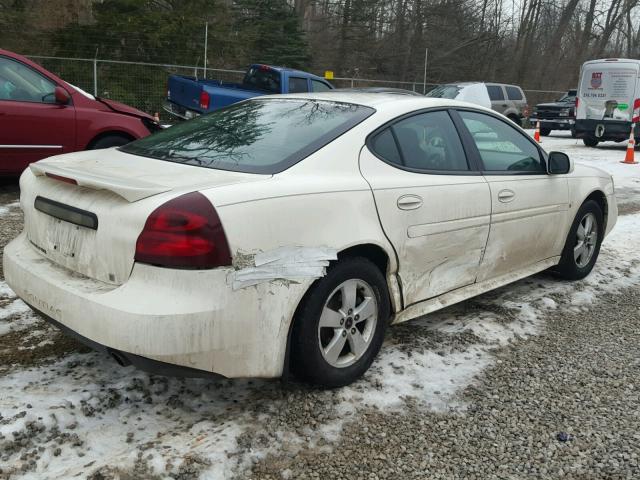 2G2WP552961128932 - 2006 PONTIAC GRAND PRIX WHITE photo 4
