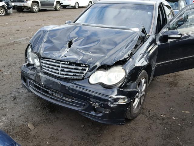 WDBRF81J05F596497 - 2005 MERCEDES-BENZ C 240 4MAT BLACK photo 9