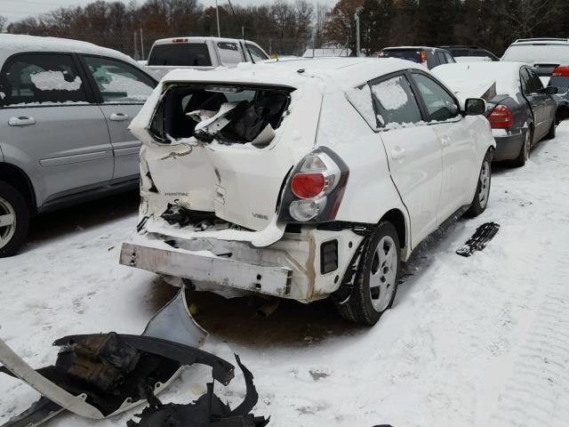 5Y2SP6E85AZ412076 - 2010 PONTIAC VIBE WHITE photo 4