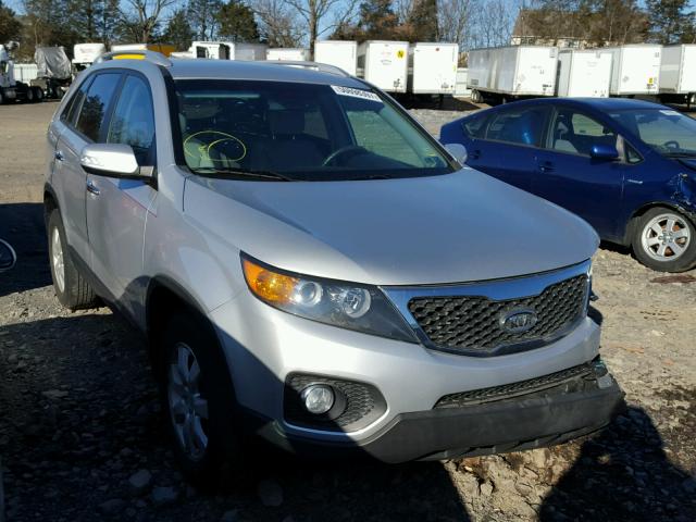 5XYKT4A10BG060761 - 2011 KIA SORENTO BA SILVER photo 1