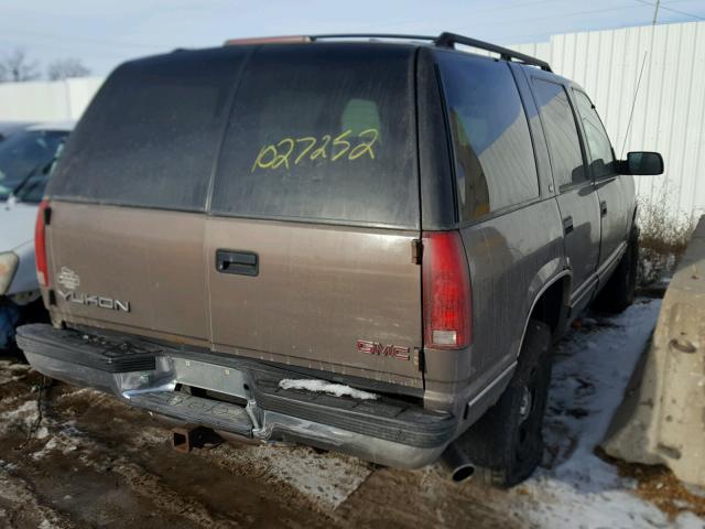 1GKEK13R7WJ728180 - 1998 GMC YUKON BROWN photo 2