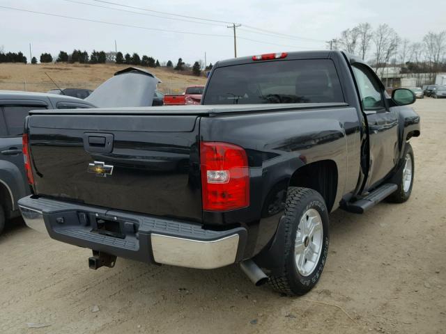 1GCPKSE02AZ282538 - 2010 CHEVROLET SILVERADO BLACK photo 4