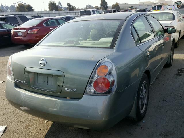 1N4AL11D72C232069 - 2002 NISSAN ALTIMA BAS GREEN photo 4