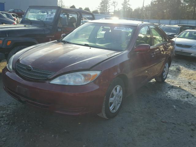 4T1BE32K54U377945 - 2004 TOYOTA CAMRY LE RED photo 2