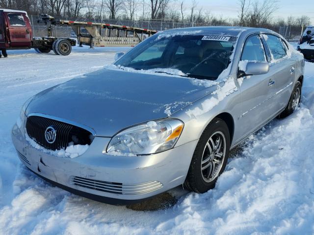 1G4HD57207U177299 - 2007 BUICK LUCERNE CX SILVER photo 2