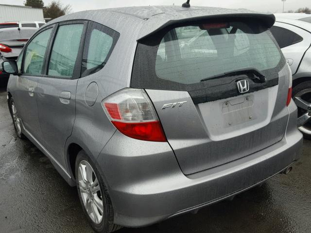 JHMGE8H69AC020642 - 2010 HONDA FIT SPORT GRAY photo 3