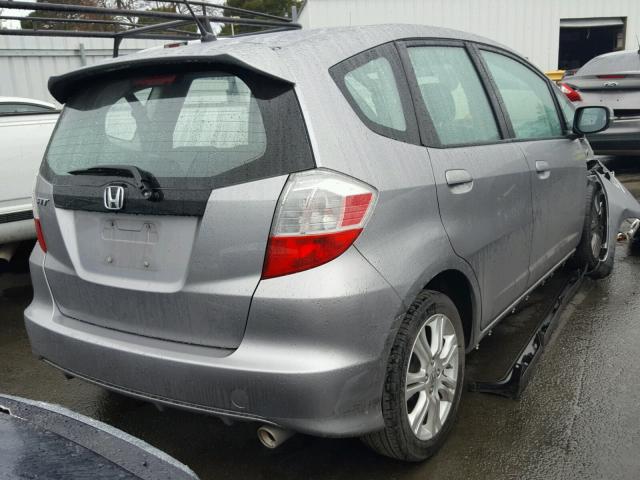 JHMGE8H69AC020642 - 2010 HONDA FIT SPORT GRAY photo 4