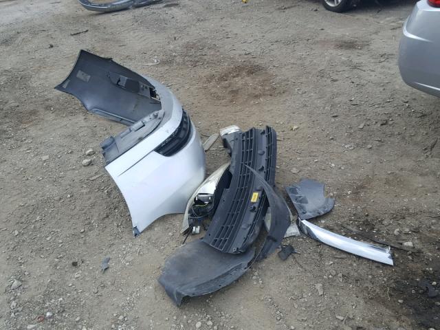 1G1ZT54814F196263 - 2004 CHEVROLET MALIBU LS Gümüş foto 9