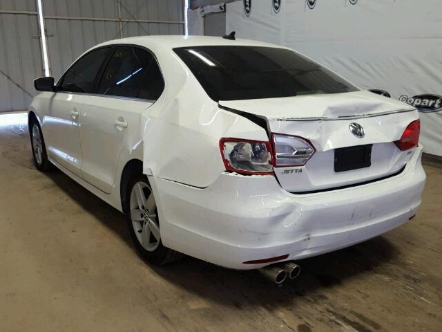 3VWLL7AJ9BM087284 - 2011 VOLKSWAGEN JETTA TDI WHITE photo 3