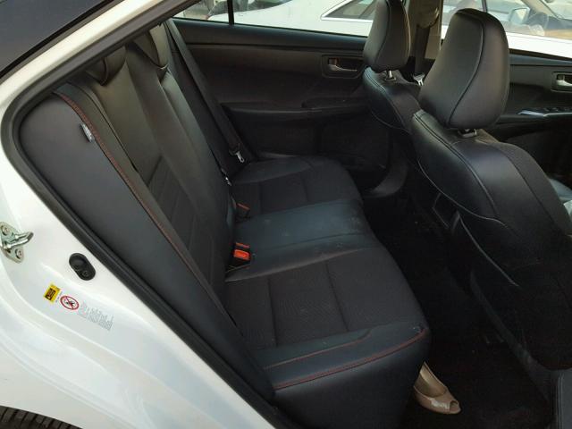 4T1BF1FK5HU744537 - 2017 TOYOTA CAMRY LE 白色 照片 6