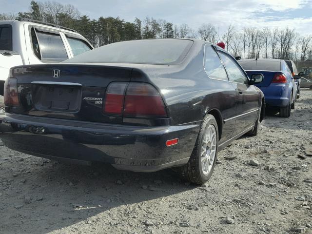 1HGCD7138TA027661 - 1996 HONDA ACCORD LX BLACK photo 4