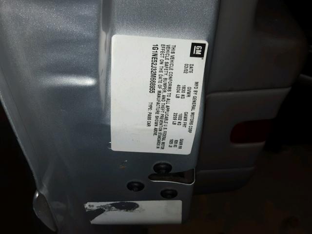 1G1NE52J32M668955 - 2002 CHEVROLET MALIBU LS 银色 照片 10