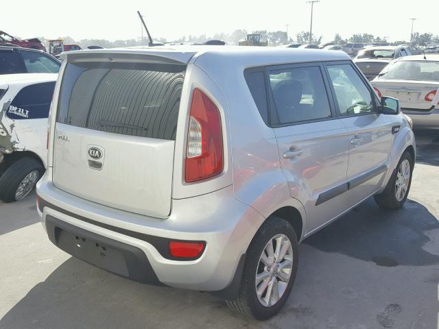 KNDJT2A52D7556227 - 2013 KIA SOUL SILVER photo 4